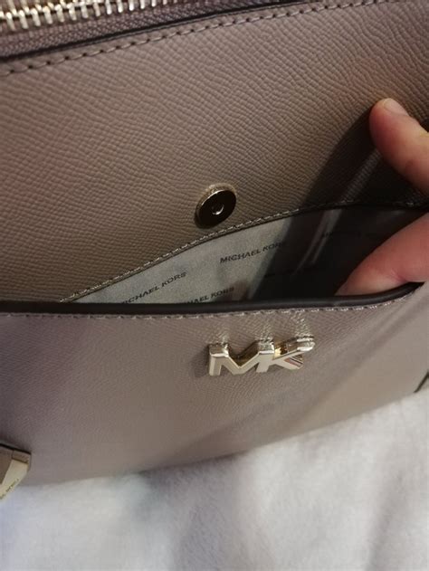 Michael Kors Maddie Tote EW Large Review – Elly's world